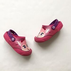 CROCS x Disney Aristocats Marie light up clog sandals GUC size 12